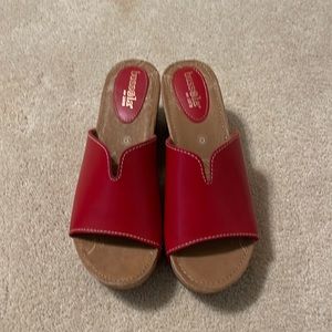 Bussola wedge sandals. Never worn